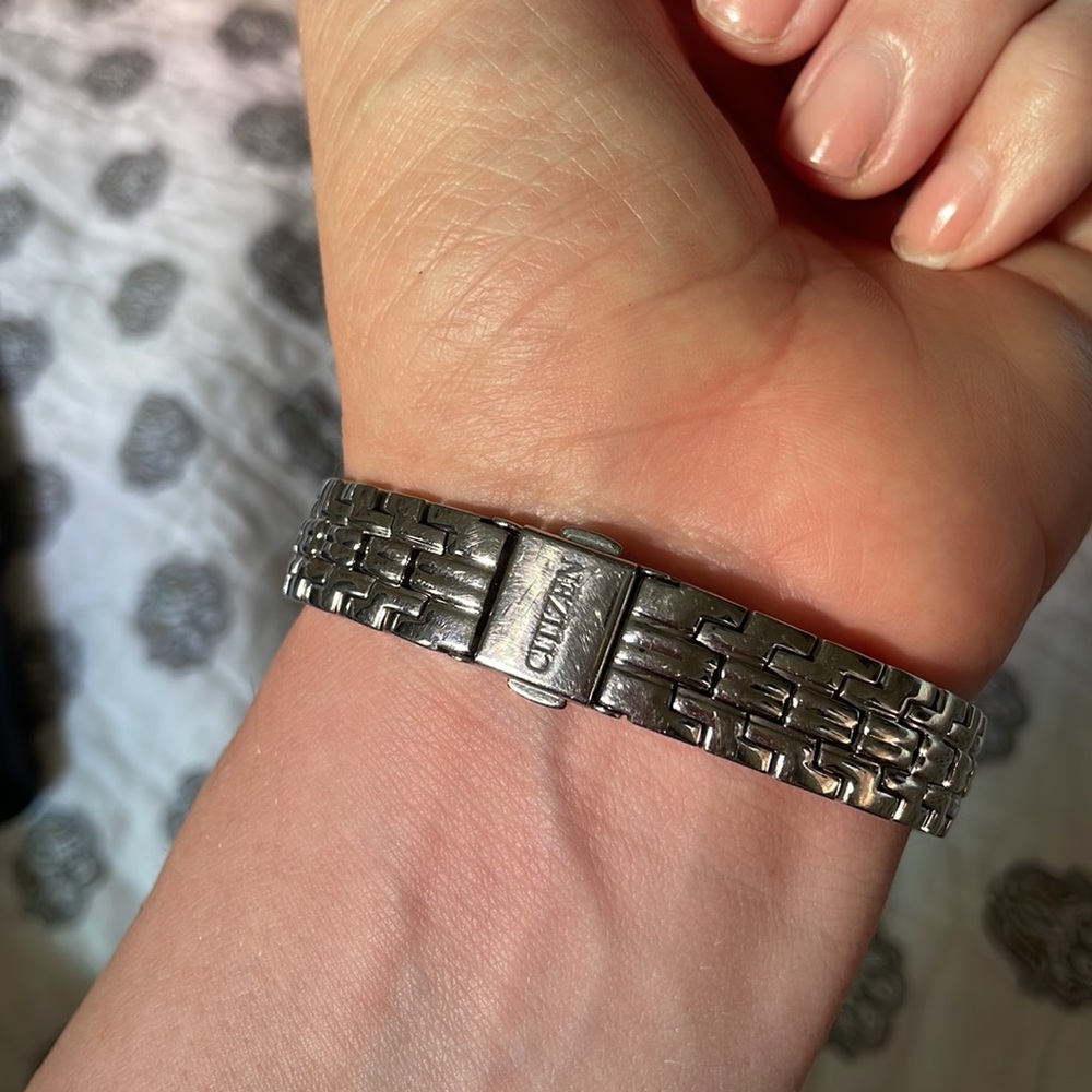 Citizen Eco Drive Watch - Picture 7 of 8